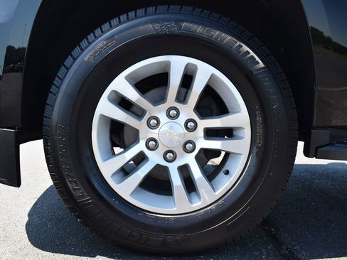 Used 2020 Chevrolet Tahoe LT RWD image 14