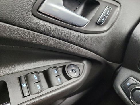 Used 2014 Ford Escape SE FWD image 27