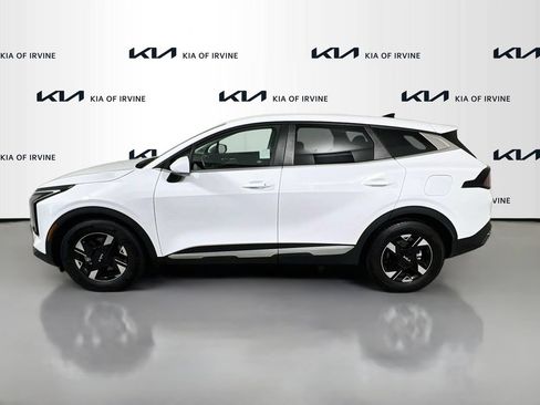 Certified 2026 Kia Sportage LX FWD image 5