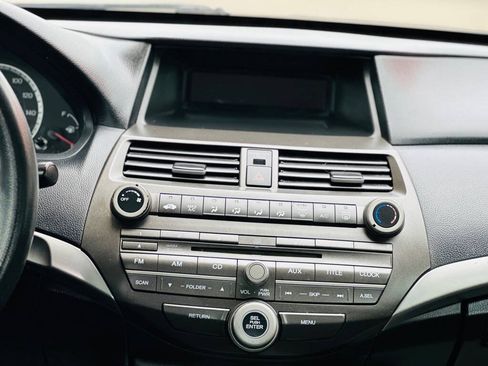 Used 2012 Honda Accord LX image 11