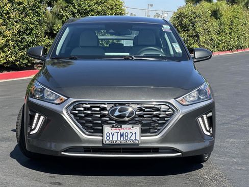 Used 2022 Hyundai Ioniq SE FWD image 7