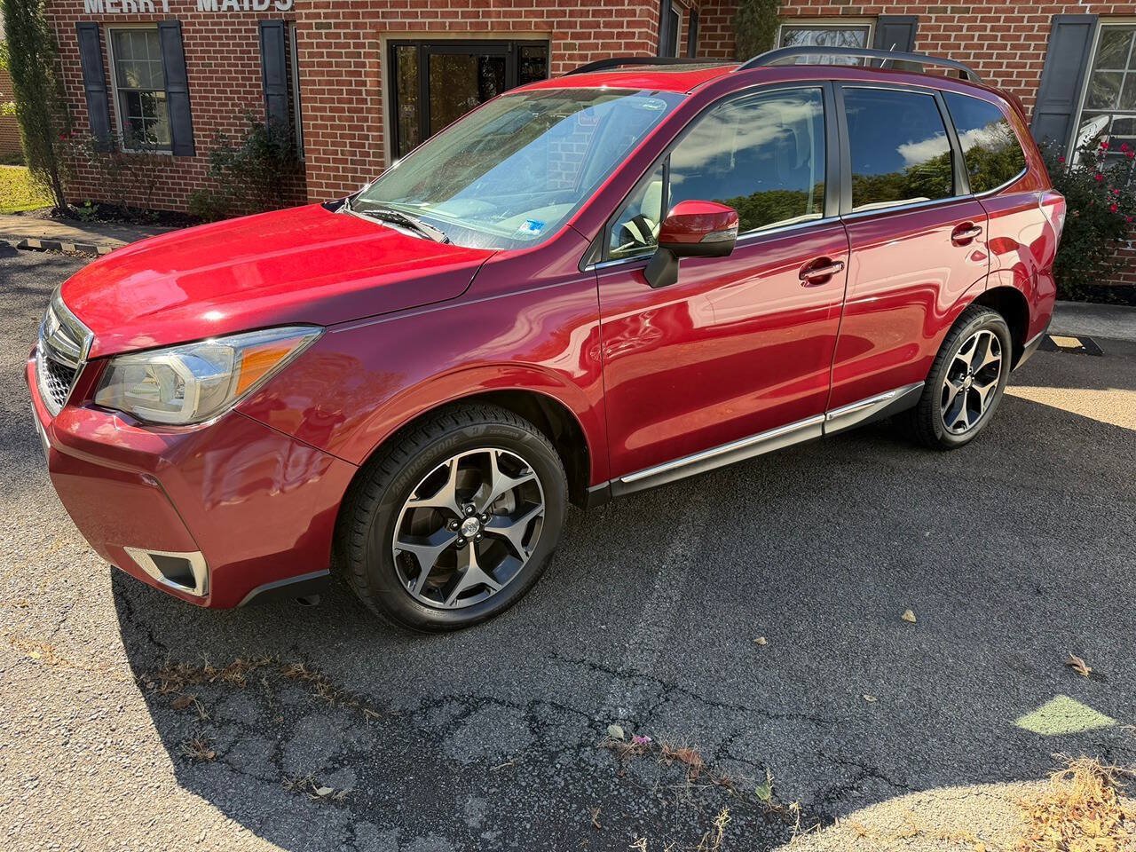 Used 2015 Subaru Forester 2.0XT Touring w/ Eyesight & Navigation System AWD/4WD image 2