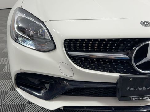 Used 2020 Mercedes-Benz SLC 300 image 10