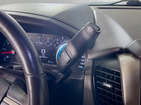Used 2019 GMC Yukon XL Denali w/ Open Road Package RWD image 18