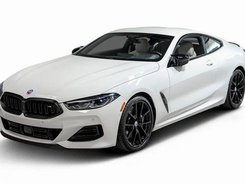 Used 2023 BMW M850i xDrive Coupe image 30