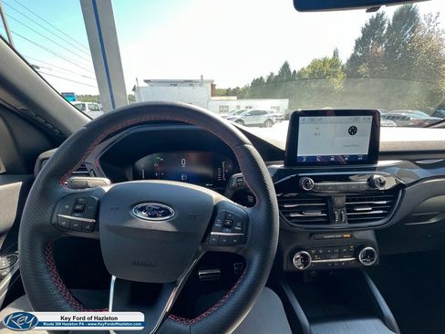 Used 2024 Ford Escape ST-Line w/ Equipment Group 301A FWD image 19