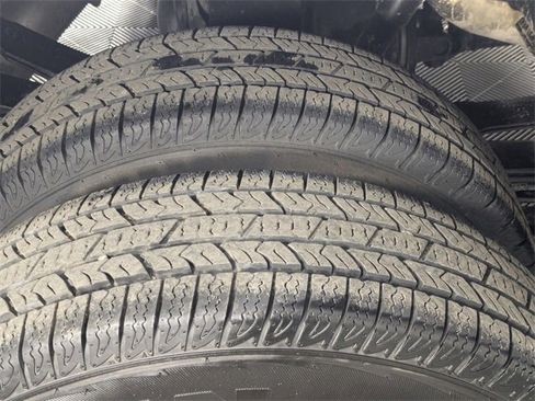 Used 2025 RAM 3500 Limited image 9