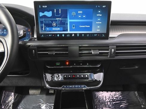 New 2026 Lincoln Corsair Premiere image 27