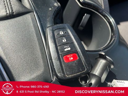 Used 2019 Toyota Camry LE image 20