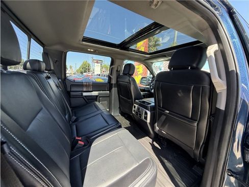 Used 2018 Ford F150 Lariat w/ Equipment Group 502A Luxury AWD/4WD image 28