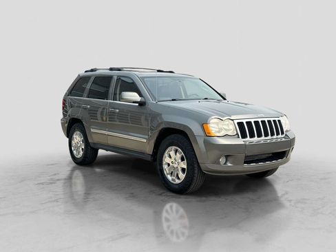 Used 2008 Jeep Grand Cherokee Limited w/ Trailer Tow Group IV AWD/4WD image 8