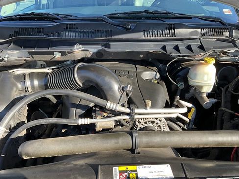 Used 2016 RAM 1500 Laramie w/ Convenience Group image 23