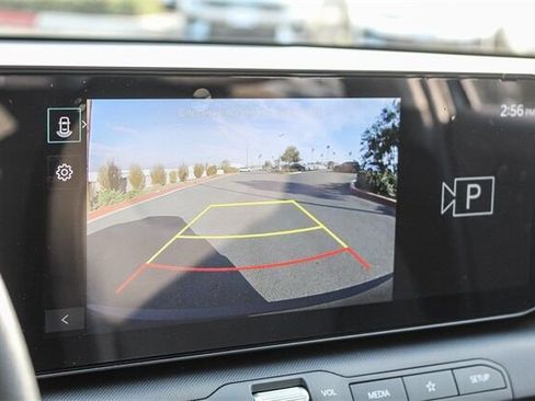 New 2025 Kia K4 LXS image 25