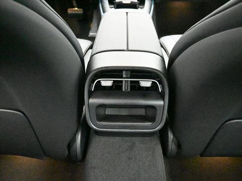 New 2026 Mercedes-Benz E 350 4MATIC Sedan image 22