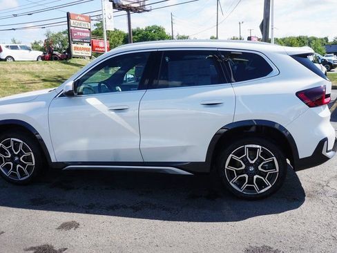 Used 2026 BMW X1 xDrive28i w/ Technology Package image 7