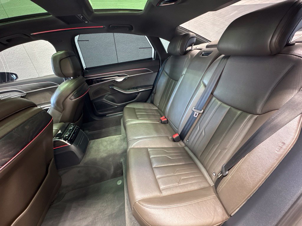 Used 2021 Audi A8 L 3.0T w/ Executive Plus Package AWD/4WD image 20