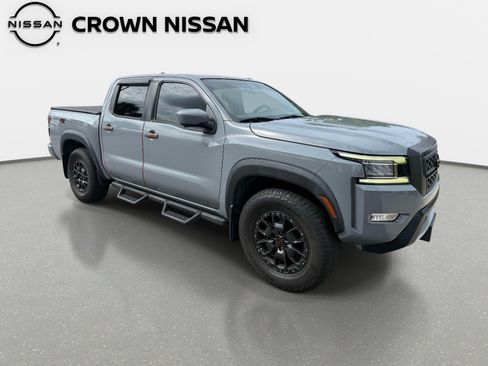 Used 2022 Nissan Frontier PRO-4X w/ Pro-4X Premium Package AWD/4WD image 9