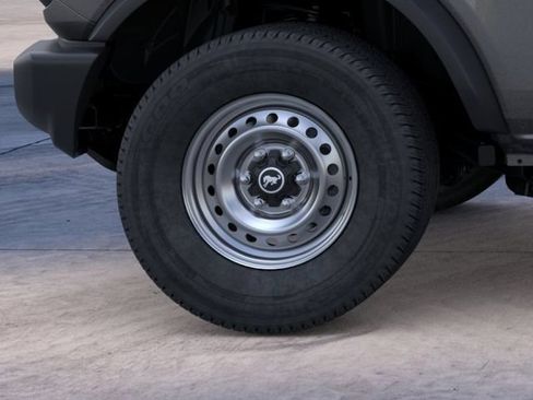 New 2025 Ford Bronco 4-Door AWD/4WD image 21