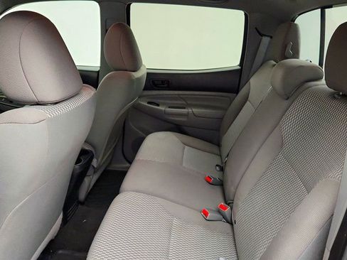 Used 2015 Toyota Tacoma 2WD Double Cab w/ Convenience Package image 19