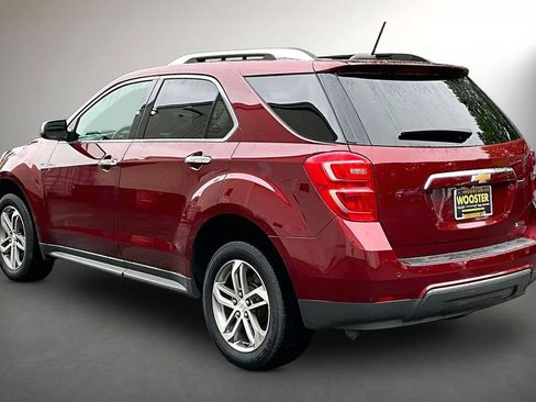 Used 2017 Chevrolet Equinox Premier w/ Enhanced Convenience Package AWD/4WD image 4