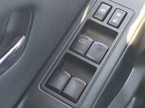 Certified 2024 Nissan Frontier SV w/ SV Convenience Package image 23