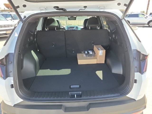 New 2026 Hyundai Tucson Limited w/ Tow & Go Package AWD/4WD image 30