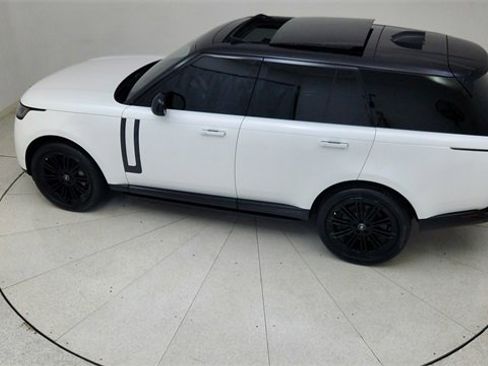 Used 2023 Land Rover Range Rover SE image 81