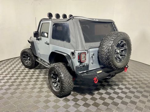 Used 2013 Jeep Wrangler Sport w/ Connectivity Group AWD/4WD image 9