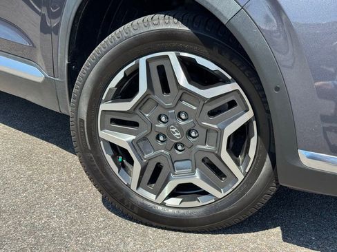 Used 2022 Hyundai Santa Fe Limited image 6