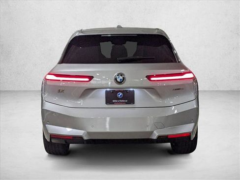 New 2026 BMW iX xDrive45 image 7