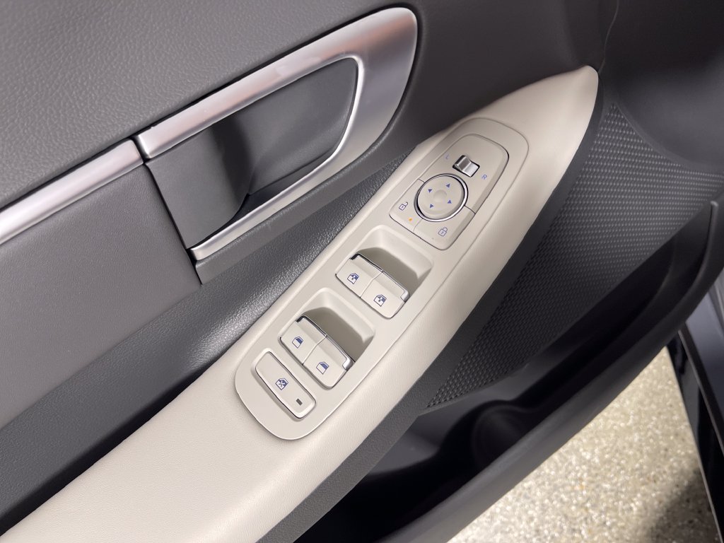 New 2026 Hyundai Sonata SEL FWD image 25