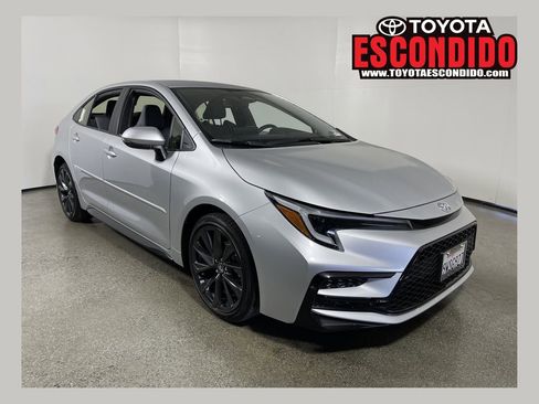 Certified 2026 Toyota Corolla SE w/ Carpet Mat Package (TMS) image 1