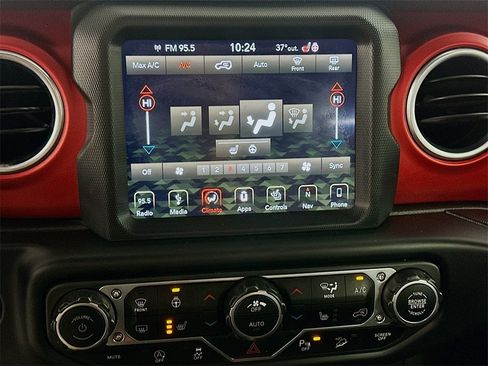 Used 2019 Jeep Wrangler Unlimited Rubicon w/ Dual Top Group image 16