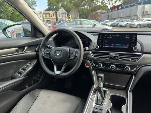 Used 2021 Honda Accord LX image 18