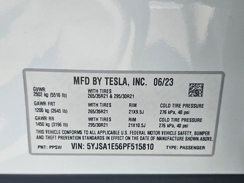 Used 2023 Tesla Model S AWD/4WD image 35