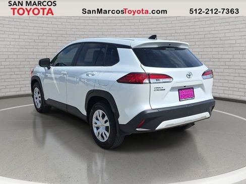 Used 2025 Toyota Corolla Cross L FWD image 8