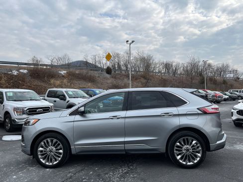 Certified 2020 Ford Edge Titanium w/ Equipment Group 301A image 6
