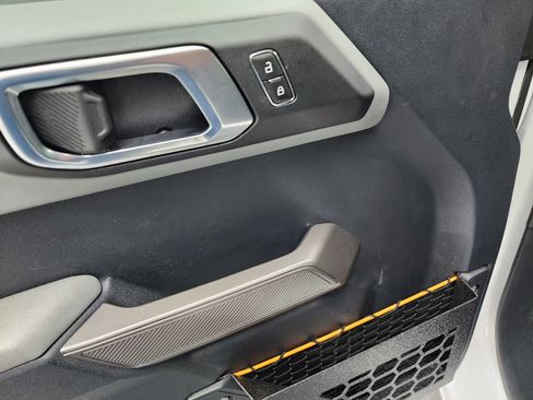 Used 2023 Ford Bronco Badlands w/ Sasquatch Package image 42