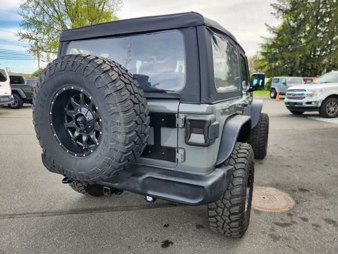 Used 2020 Jeep Wrangler Sport AWD/4WD image 14