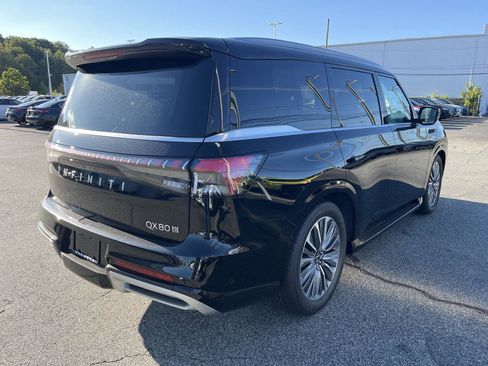 New 2026 INFINITI QX80 Luxe w/ Cargo Package image 3