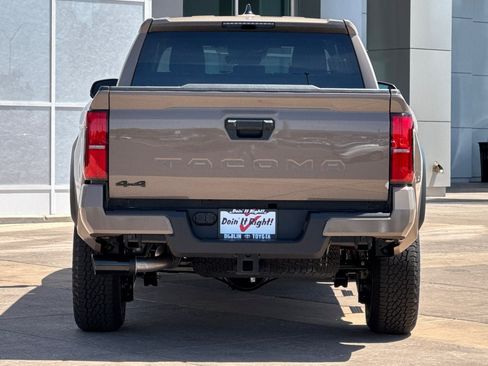 New 2026 Toyota Tacoma TRD Off-Road AWD/4WD image 5