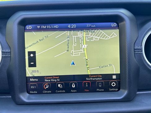 Used 2023 Jeep Wrangler Unlimited Sahara AWD/4WD image 23