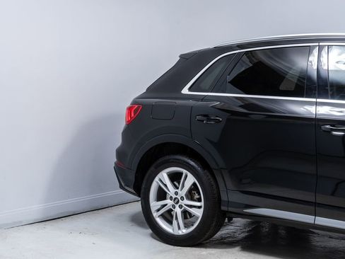 Used 2023 Audi Q3 2.0T Premium Plus w/ Premium Plus Package image 11