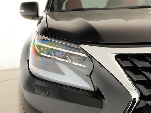 Used 2021 Lexus GX 460 Premium w/ Premium Package image 34