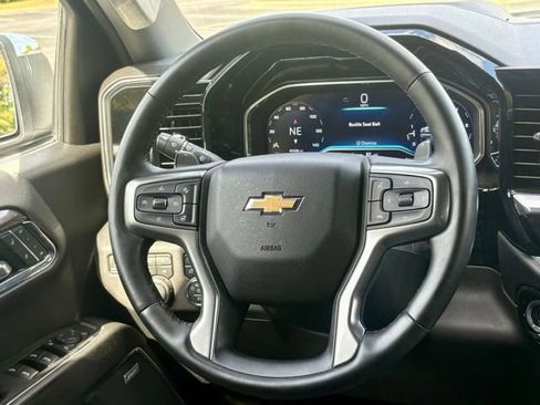 Used 2023 Chevrolet Silverado 1500 LTZ w/ Technology Package AWD/4WD image 20