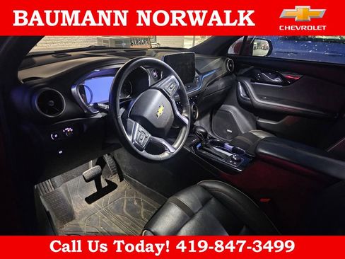 Used 2023 Chevrolet Blazer Premier AWD/4WD image 26