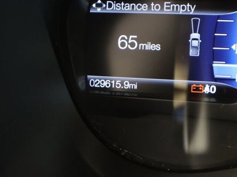 Used 2022 Ford Ranger Lariat w/ Tremor Off-Road Package image 48