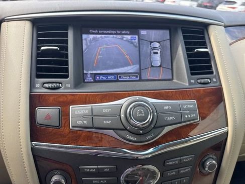 Used 2017 INFINITI QX80 4WD w/ Deluxe Technology Package image 4