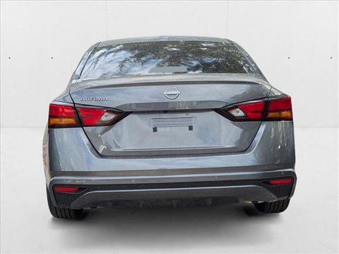 New 2025 Nissan Altima 2.5 S image 7