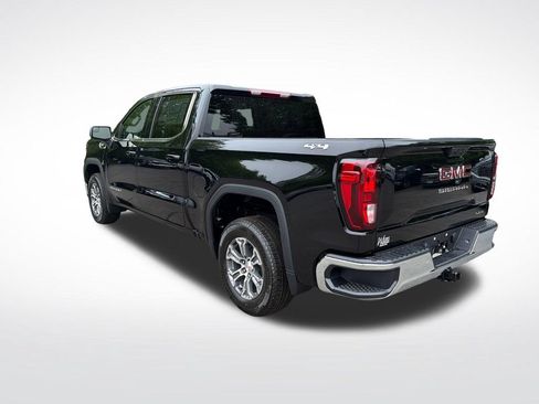 New 2026 GMC Sierra 1500 SLE AWD/4WD image 4